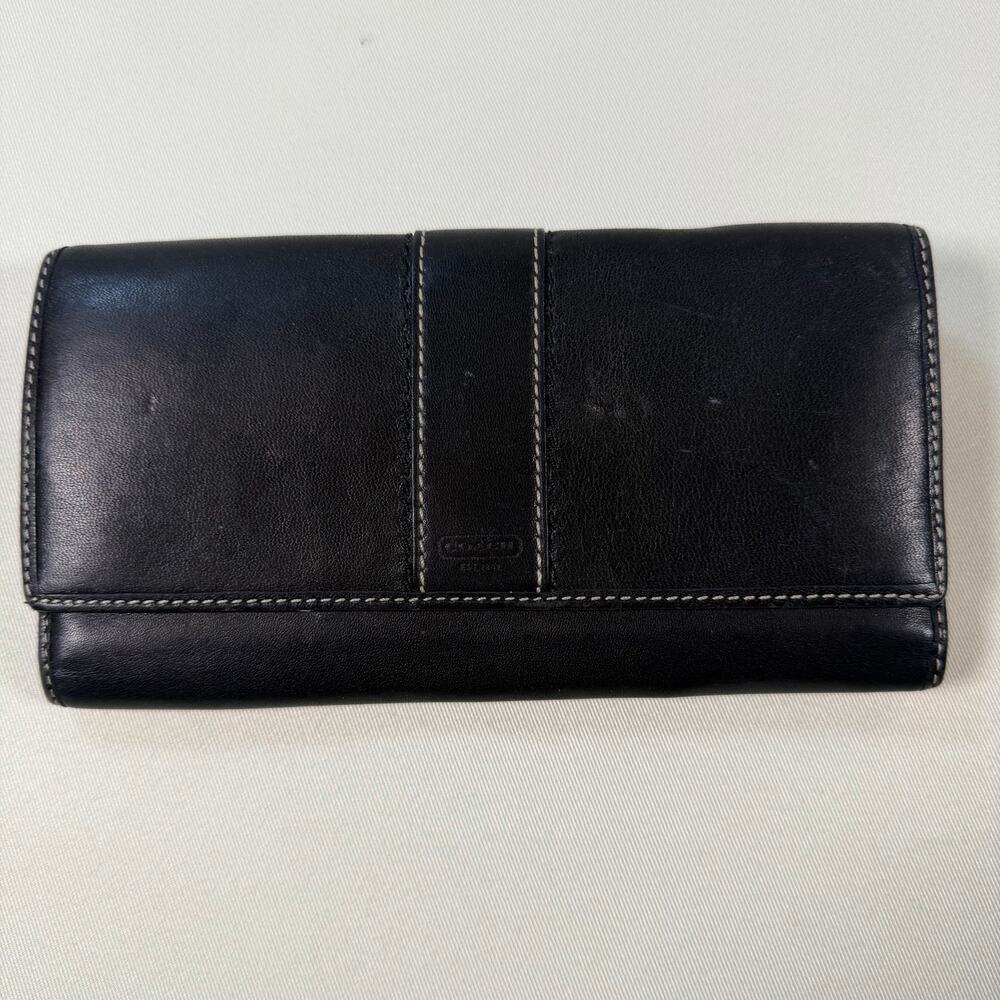 Coach Hampton Black Leather Wallet Good used condition